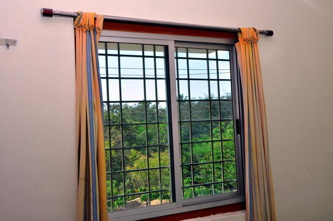 Srinivasa Homestay Hampi Buitenkant foto